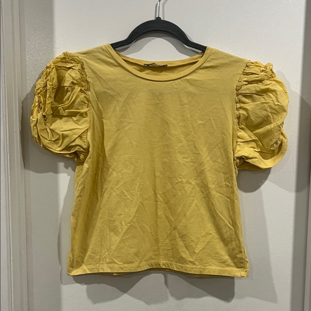 Zara Yellow Puff Sleeve Tee